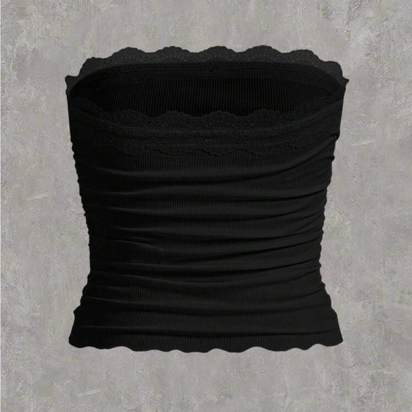 SHEIN Black Lace Trim Crop Top - Picture 3 of 6